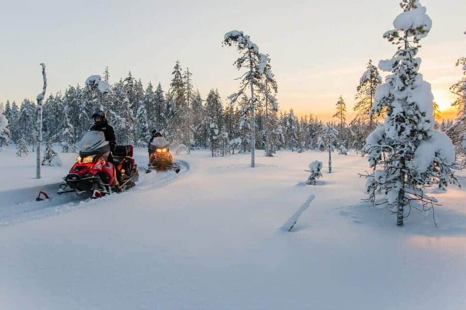Snowmobile Tour Rovaniemi 2026
